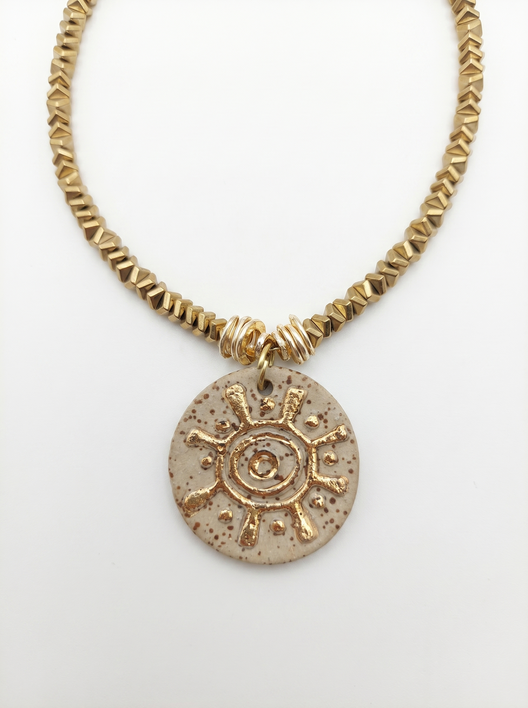 Sun Relic Seramik Uçlu Kolye